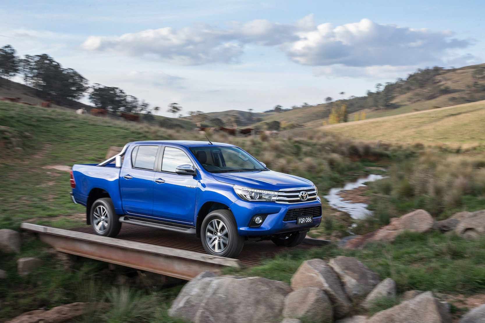 Fiche technique Toyota Hilux 2.5 D4D 4WD 2019