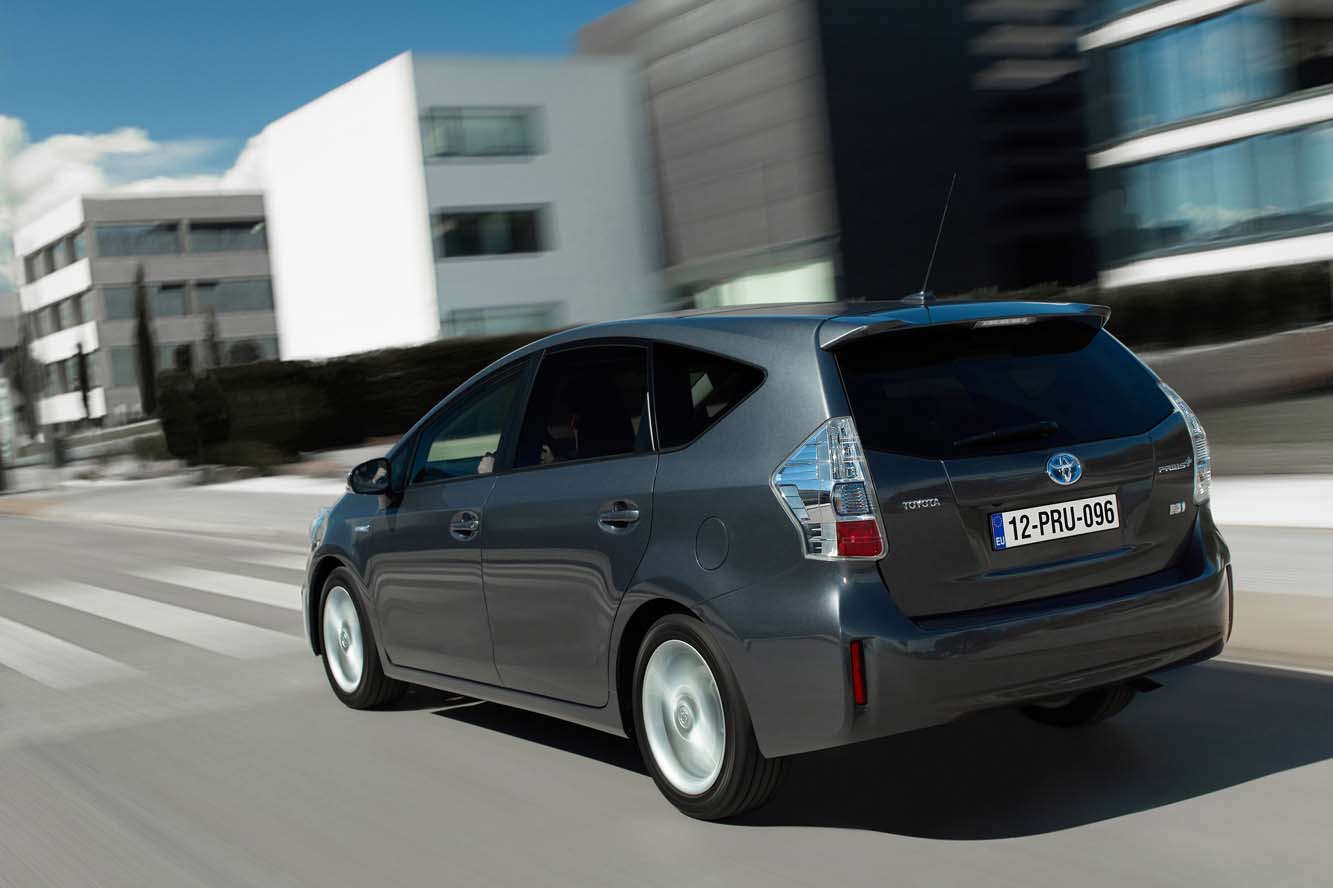 Fiche technique Toyota Prius Plus Hybride 2020